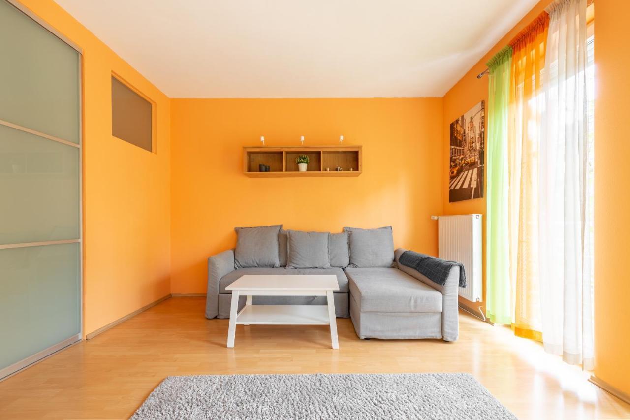 M36 Mester Apartment Budapest Esterno foto