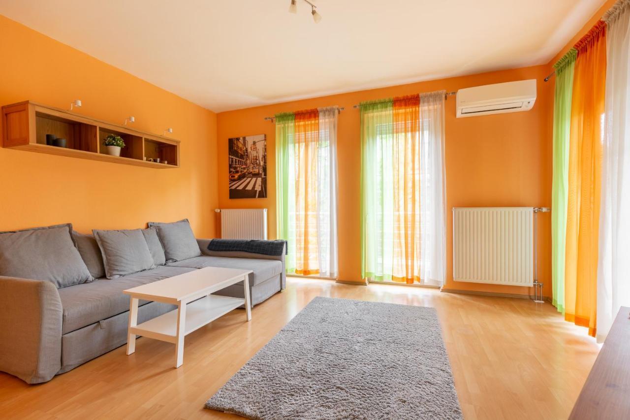 M36 Mester Apartment Budapest Esterno foto