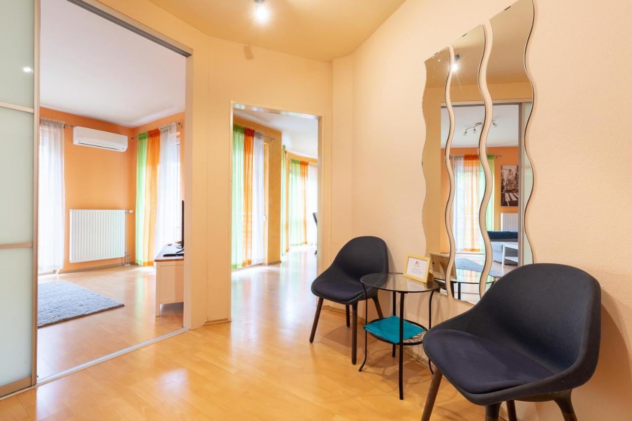 M36 Mester Apartment Budapest Esterno foto